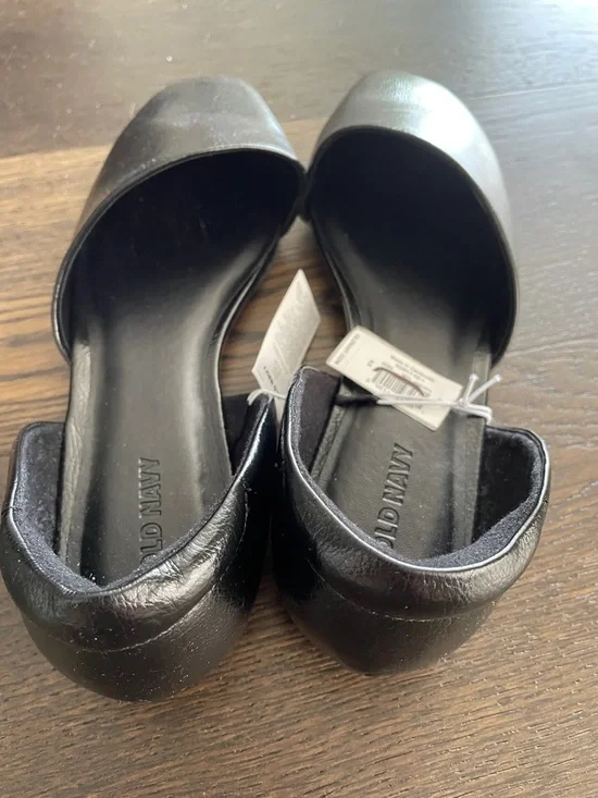 Old Navy Black Dorsay Flats - Picture 3 of 7